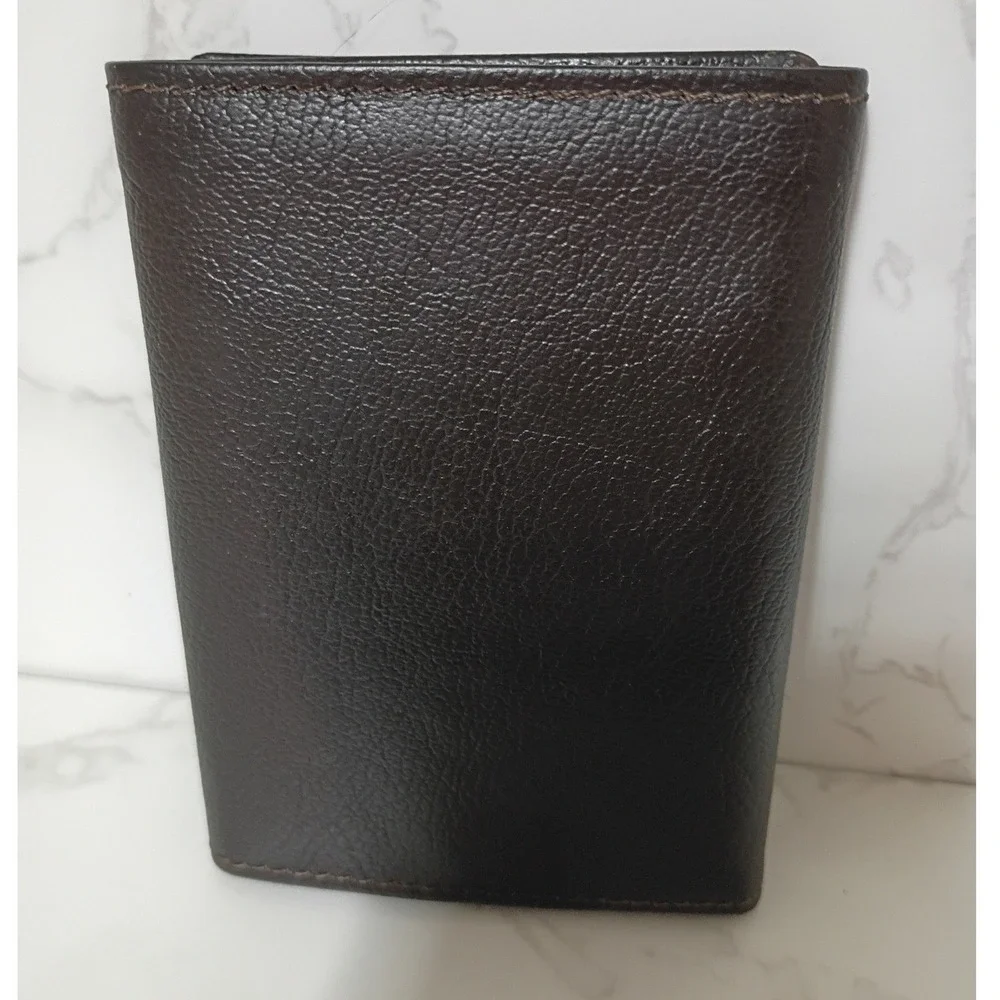 MUNDI Brown Leather Trifold Men's Wallet - NWOT